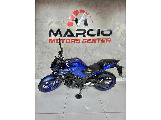 YAMAHA MT-03 ABS YAMAHA MT-03 ABS